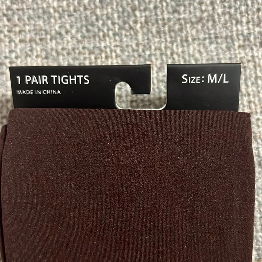 TAHARI New With Tags Women's Brown M/L Tights